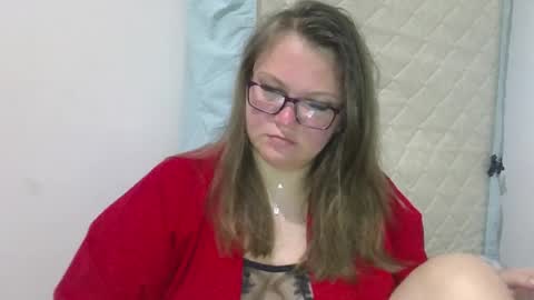 Snapshot of musechic_wild chatting on 8, 4, 2026 musechic_wild online show from 8, 4, 2026