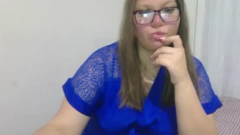 Snapshot of musechic_wild chatting on 9, 4, 2026 musechic_wild online show from 9, 4, 2026