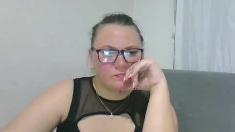 Snapshot of musechic_wild chatting on 15, 4, 2026 musechic_wild online show from 15, 4, 2026