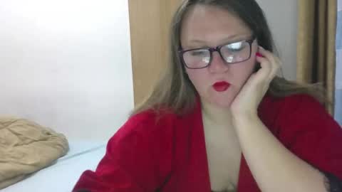 Snapshot of musechic_wild chatting on 18, 5, 2026 musechic_wild online show from 18, 5, 2026