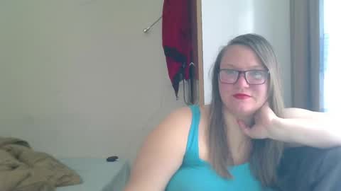 Snapshot of musechic_wild chatting on 19, 5, 2026 musechic_wild online show from 19, 5, 2026