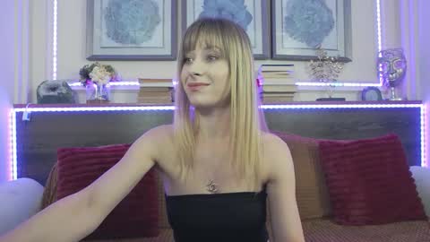 Luna  online show from 17, 3, 2026