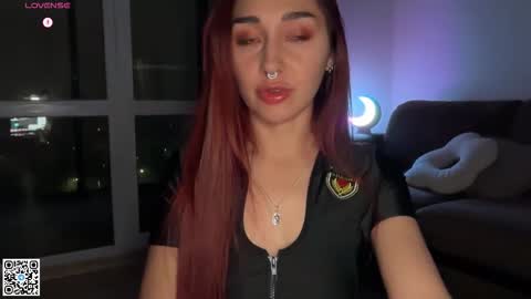 Snapshot of museleks chatting on 20, 10, 2025 Aleksa online show from 20, 10, 2025