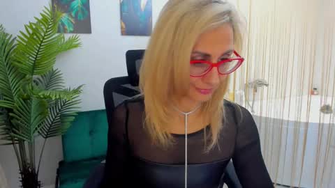 Diana online show from 12, 2, 2025