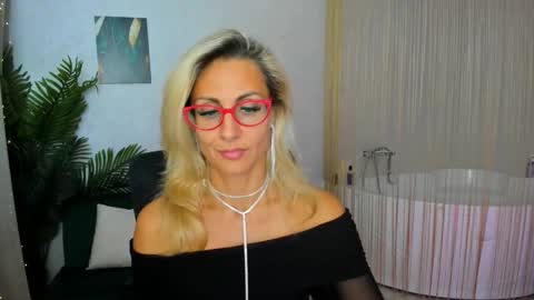 Diana online show from 16, 9, 2025