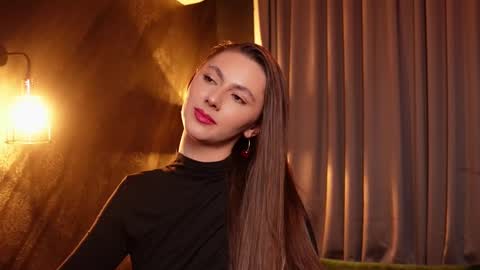 Snapshot of musesolis chatting on 16, 2, 2025 MuseSolis online show from 16, 2, 2025