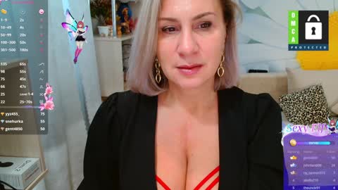 Snapshot of music_fairy chatting on 22, 1, 2025 Lana online show from 22, 1, 2025