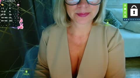 Snapshot of music_fairy chatting on 5, 6, 2026 Lana online show from 5, 6, 2026