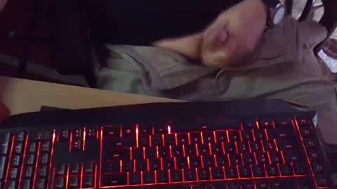 Snapshot of muso44 chatting on 23, 10, 2025 Muso online show from 23, 10, 2025