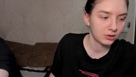 Snapshot of muuur_love chatting on 18, 2, 2026 cute couple online show from 18, 2, 2026