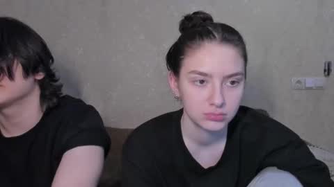 Snapshot of muuur_love chatting on 23, 2, 2026 cute couple online show from 23, 2, 2026