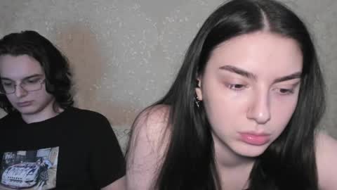 Snapshot of muuur_love chatting on 7, 5, 2026 cute couple online show from 7, 5, 2026