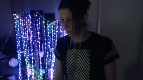 Snapshot of mvnt1s chatting on 2, 7, 2026 ghost mantis online show from 2, 7, 2026
