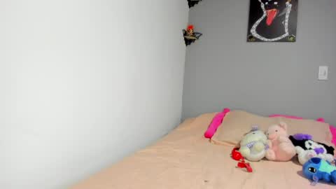 Snapshot of mxlvixje chatting on 21, 4, 2026 SOFIA online show from 21, 4, 2026