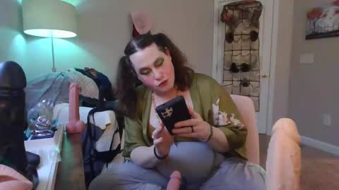 Snapshot of mxsissycharlotte chatting on 10, 12, 2024 Mx Charlotte online show from 10, 12, 2024