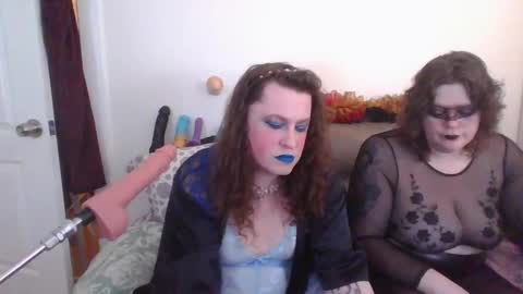 Snapshot of mxsissycharlotte chatting on 28, 9, 2025 Mx Charlotte online show from 28, 9, 2025