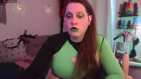 Snapshot of mxsissycharlotte chatting on 5, 6, 2026 Mx Charlotte online show from 5, 6, 2026