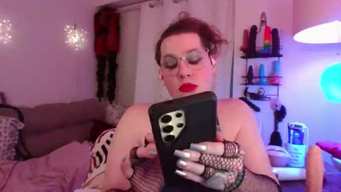 Snapshot of mxsissycharlotte chatting on 29, 6, 2026 Mx Charlotte online show from 29, 6, 2026
