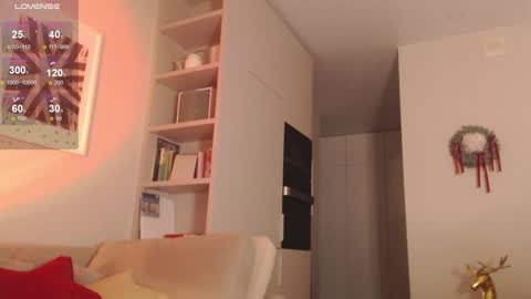 Snapshot of my_hannah chatting on 11, 1, 2025 Hannah  welcome  online show from 11, 1, 2025