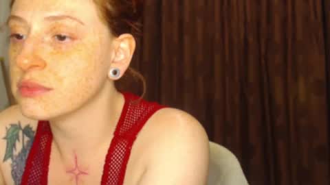     sara      i know you love me xoxox     online show from 4, 10, 2025