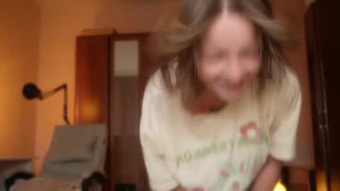 Snapshot of my_mia_ chatting on 10, 10, 2025  MIA  I will be here Monday Wednesday Thursday Saturday online show from 10, 10, 2025