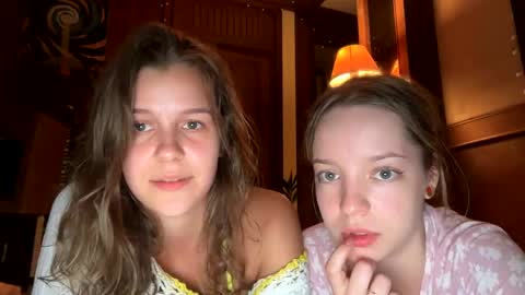 Snapshot of my_mia_ chatting on 23, 4, 2026 MIA I will be here Monday Wednesday Thursday Saturday online show from 23, 4, 2026