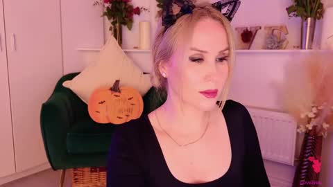 Mya-be Yours P online show from 27, 10, 2025