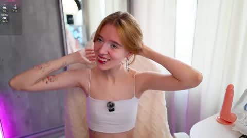 Snapshot of mybabylana chatting on 3, 4, 2026 Lana online show from 3, 4, 2026