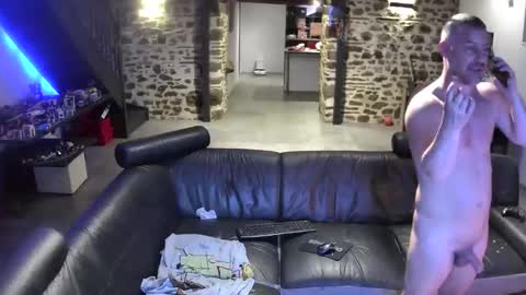 Snapshot of myckadow chatting on 9, 3, 2026 AlexSynopsis online show from 9, 3, 2026