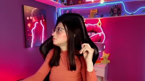 Snapshot of mycutiebabe chatting on 28, 3, 2026 Milly Cute online show from 28, 3, 2026