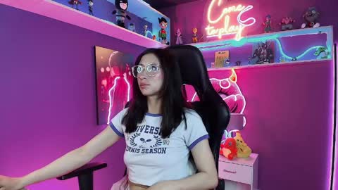 Snapshot of mycutiebabe chatting on 3, 4, 2026 Milly Cute online show from 3, 4, 2026