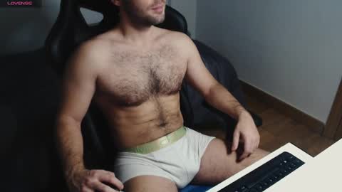 Snapshot of myhairymacho chatting on 28, 2, 2025 Juan  OF  myhairymacho online show from 28, 2, 2025