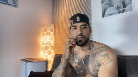 Myke esthetic online show from 14, 2, 2026