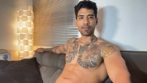 Myke esthetic online show from 15, 3, 2026