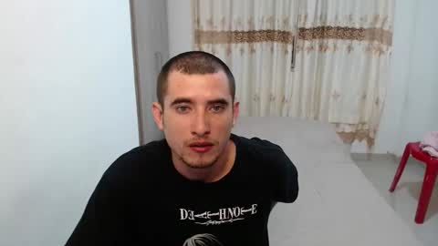 Snapshot of myke_xxx chatting on 23, 1, 2025 mike online show from 23, 1, 2025