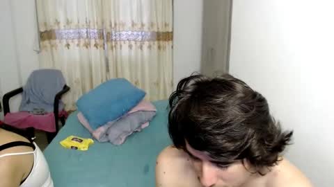 Snapshot of myke_xxx chatting on 10, 1, 2026 mike online show from 10, 1, 2026