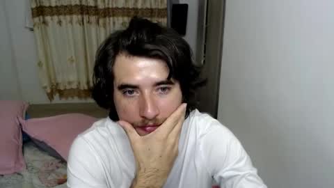 Snapshot of myke_xxx chatting on 19, 1, 2026 mike online show from 19, 1, 2026