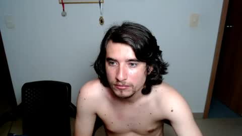 Snapshot of myke_xxx chatting on 13, 4, 2026 mike online show from 13, 4, 2026