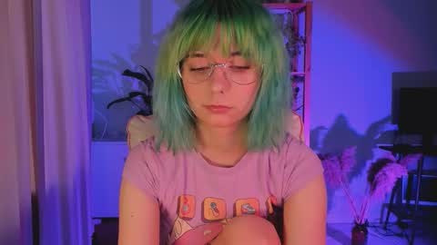 MylaFlores online show from 20, 11, 2025