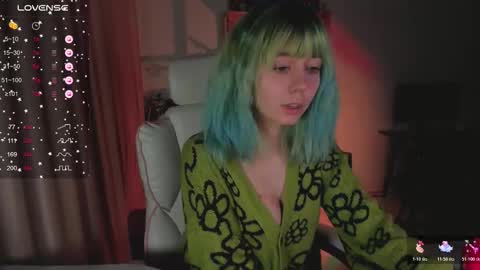 Snapshot of mylaweb chatting on 25, 3, 2026 MylaFlores online show from 25, 3, 2026