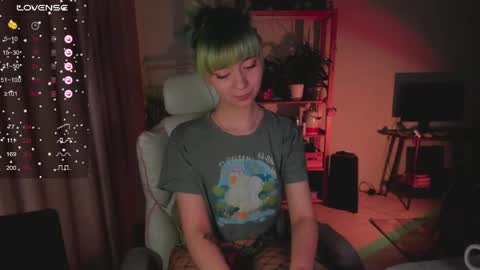 Snapshot of mylaweb chatting on 31, 3, 2026 MylaFlores online show from 31, 3, 2026