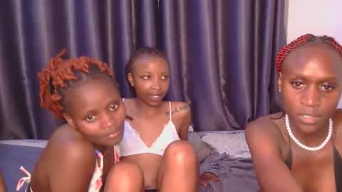 Snapshot of myline_ chatting on 6, 3, 2026 myline_ online show from 6, 3, 2026