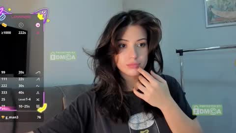 Snapshot of mymelisa chatting on 12, 9, 2025 hey its Mel online show from 12, 9, 2025