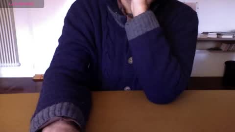 Bi sexy guy lovense hush is on private is open or password show tip if you like. online show from 22, 12, 2025