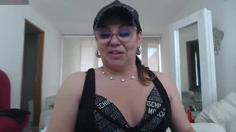 Snapshot of myrnasexxx chatting on 9, 5, 2026 Myrna Sessions online show from 9, 5, 2026