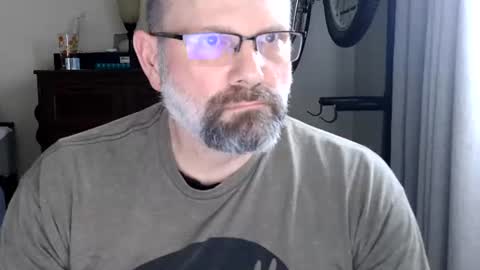 Snapshot of mysecretaccount0311_bravo chatting on 12, 4, 2026 Just hanging out - No pressure online show from 12, 4, 2026