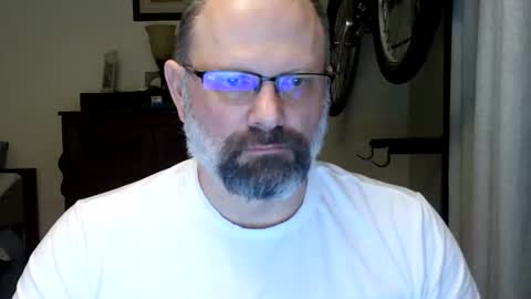 Snapshot of mysecretaccount0311_bravo chatting on 22, 4, 2026 Just hanging out - No pressure online show from 22, 4, 2026