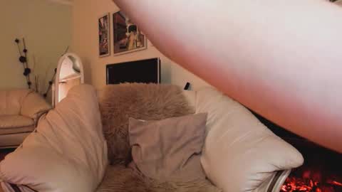 Snapshot of mysophiee chatting on 15, 11, 2025 mysophiee online show from 15, 11, 2025