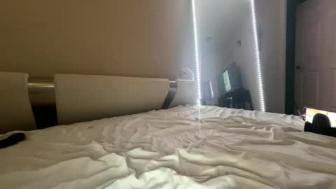 Soiwanttoummm online show from 7, 3, 2026