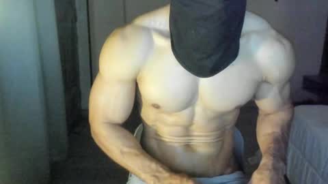 Snapshot of mysterious_muscles chatting on 13, 4, 2026 mysterious_muscles online show from 13, 4, 2026
